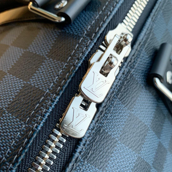 l0*is V*t0n keepall 45