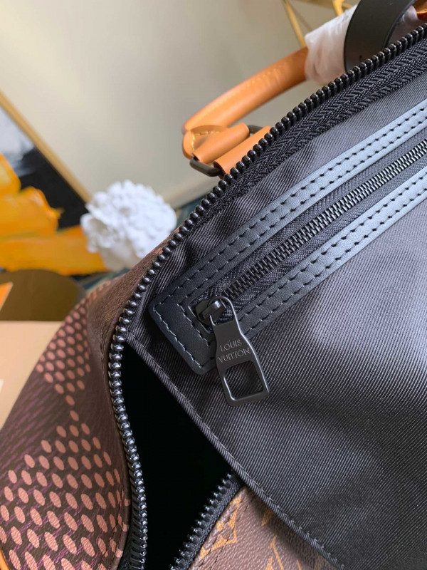 l0*is V*t0n keepall 50