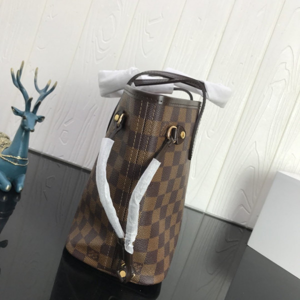 l0*is V*t0n neverfull pm