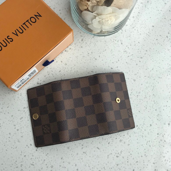 l0*is V*t0n 6 key holder