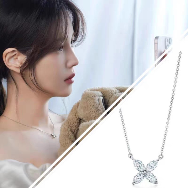 T*f*ny victoria necklace
