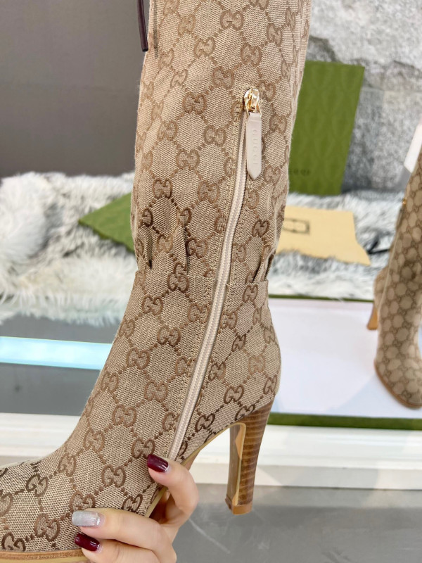 G*u*i gg high boots