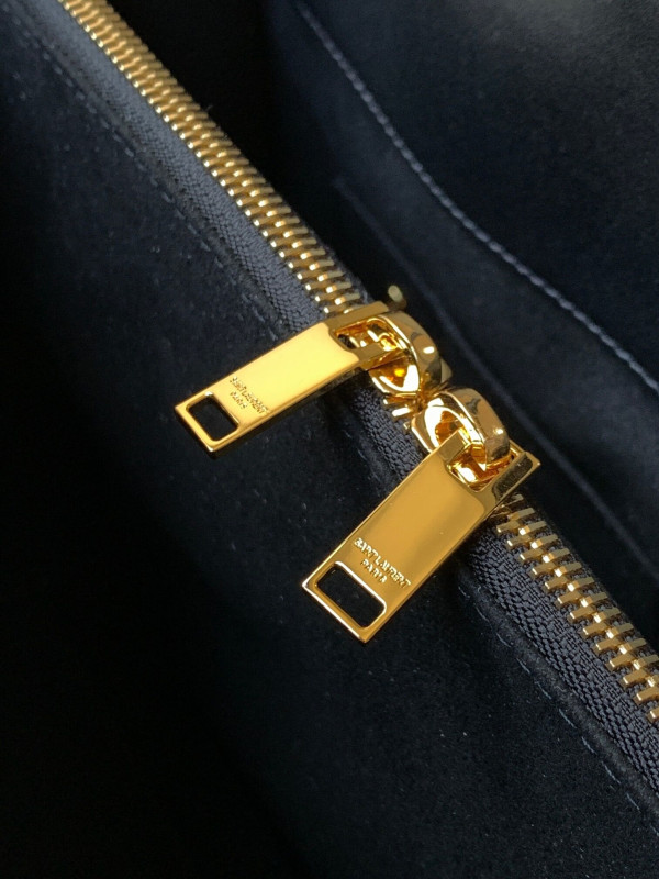 Y*L sac de jour baby in smooth leather