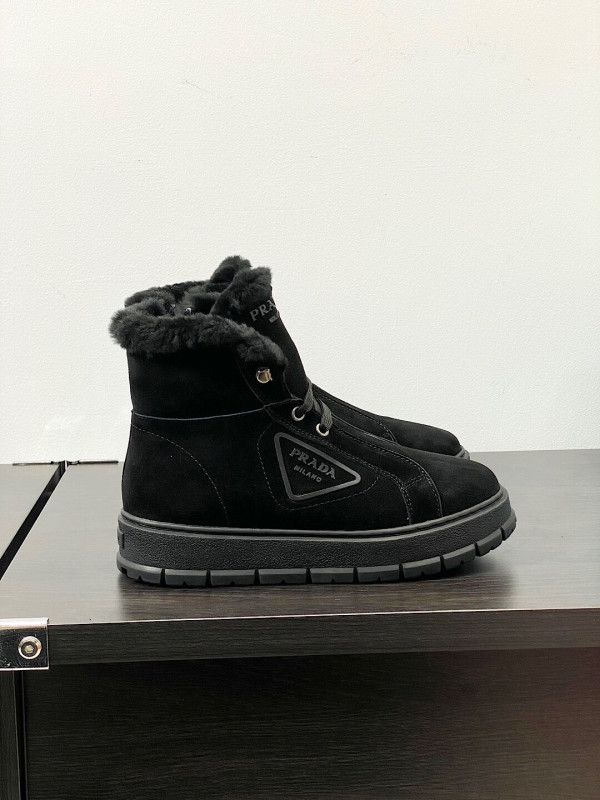 Pra*a boots