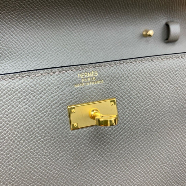 H**mes kelly classique to go wallet