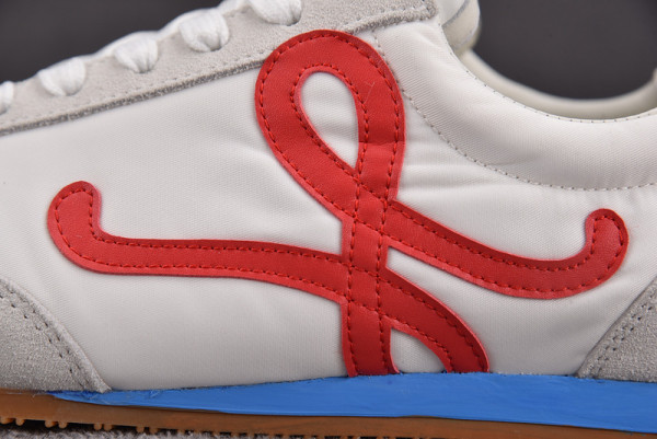 L0ew* ballet runner