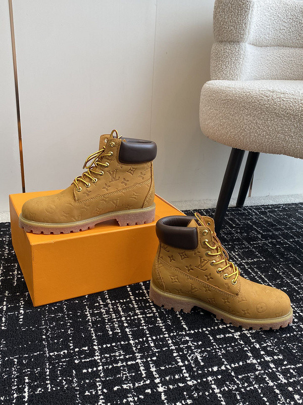 l0*is V*t0n boots