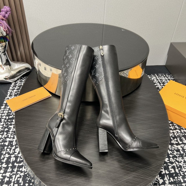 l0*is V*t0n boots