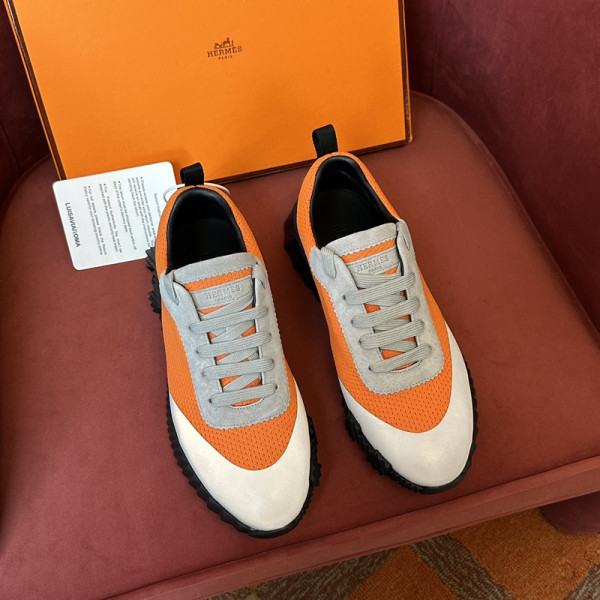H**mes sneaker