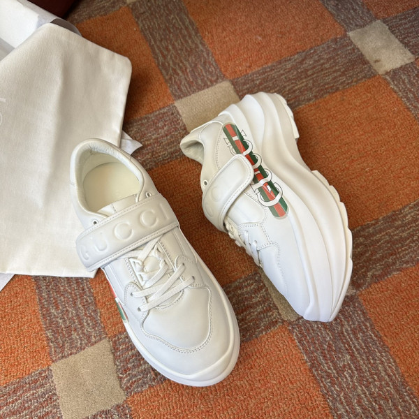 G*u*i men&women sneakers