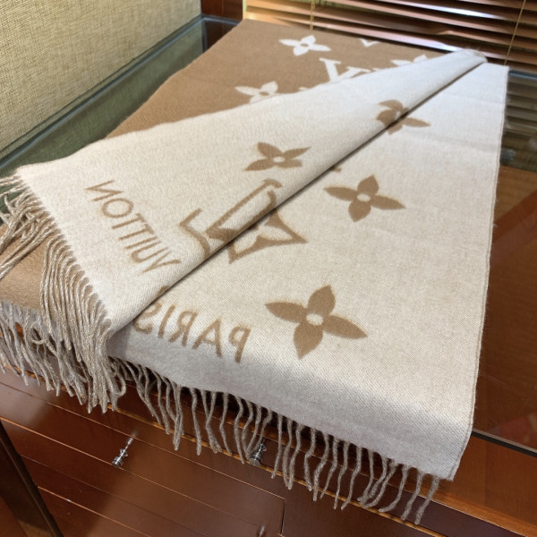 l0*is V*t0n reykjavik scarf