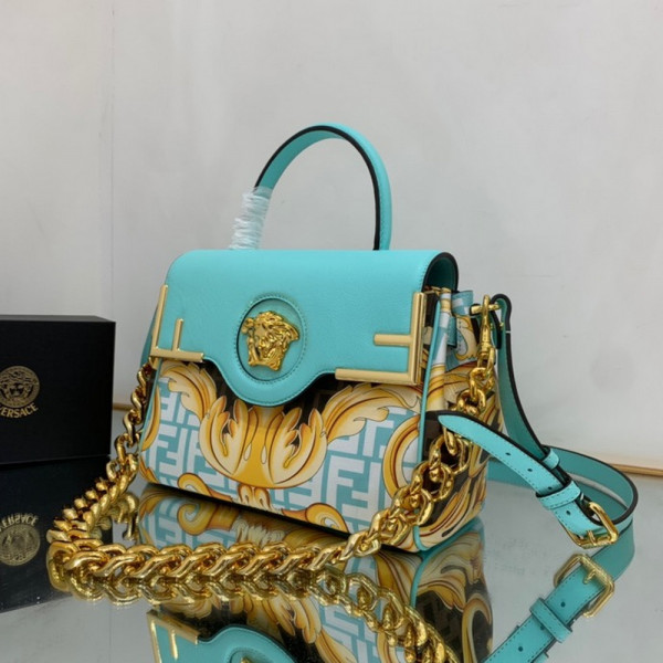 F**di x versace la medusa