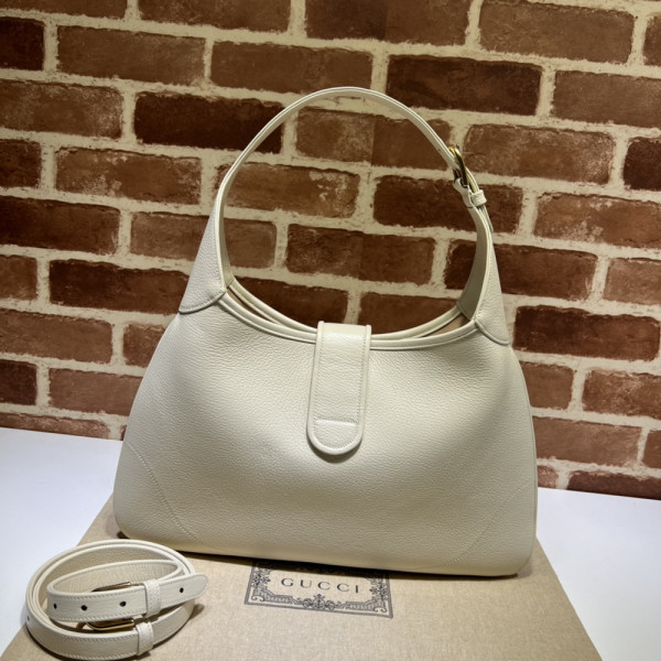 G*u*i aphrodite medium shoulder bag