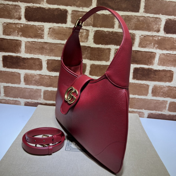 G*u*i aphrodite medium shoulder bag