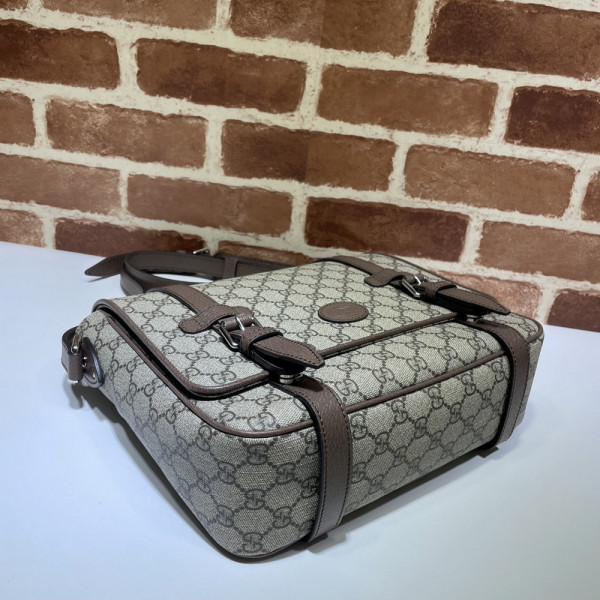G*u*i gg messenger bag