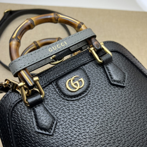 G*u*i diana mini tote bag
