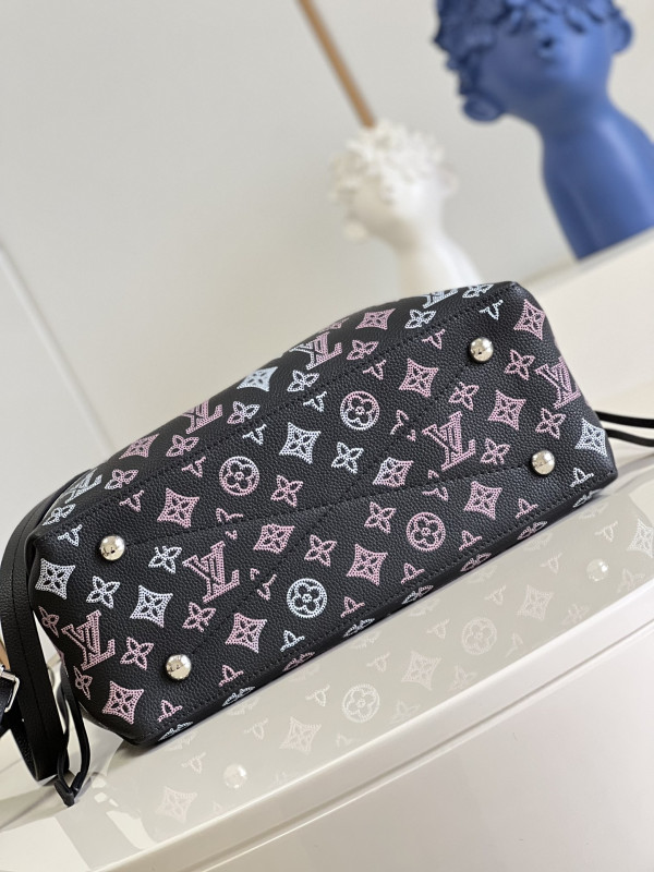 l0*is V*t0n bella tote