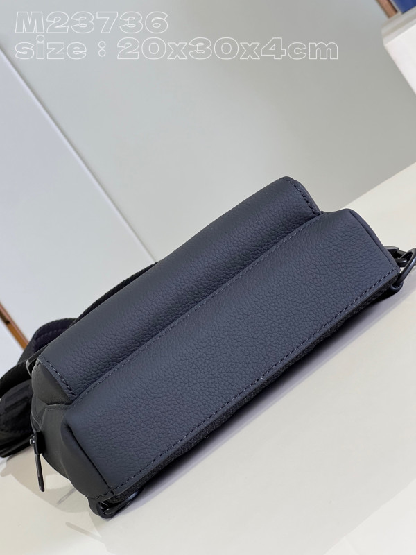 l0*is V*t0n pilot slingbag