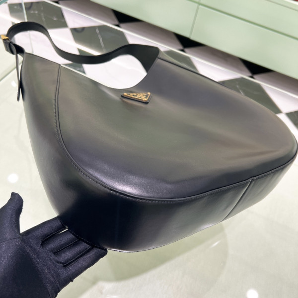 Pra*a large leather shoulder bag with topstitching