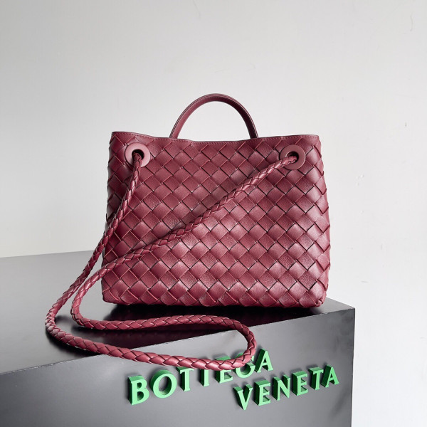 bo*te*ga Ve*ne*ta small andiamo-25*22*10.5cm