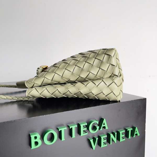 bo*te*ga Ve*ne*ta small andiamo-25*22*10.5cm