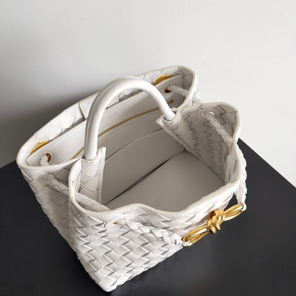 bo*te*ga Ve*ne*ta small andiamo-25*22*10.5cm