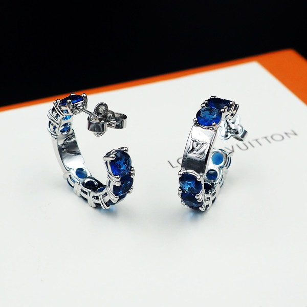 l0*is V*t0n earrings