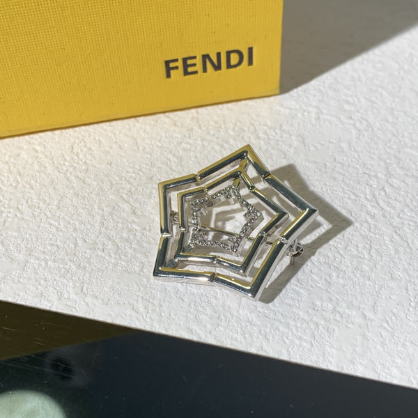 F**di brooch