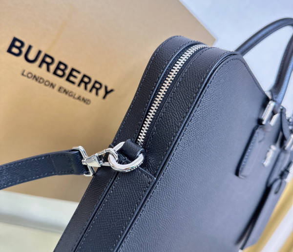 B**rry slim ainsworth briefcase