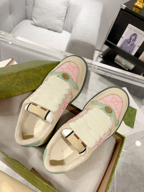G*u*i sneaker