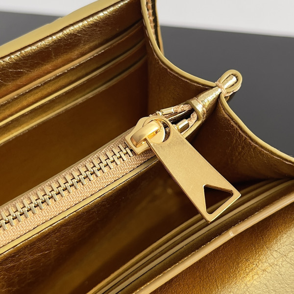 bo*te*ga Ve*ne*ta  andiamo - 19*11.5*3cm