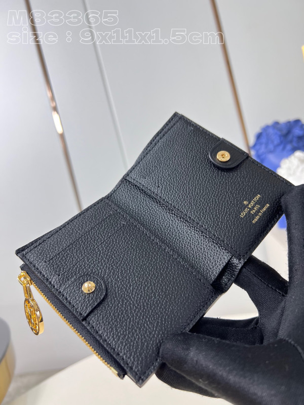 l0*is V*t0n lisa wallet - 9*11.5*1.5cm