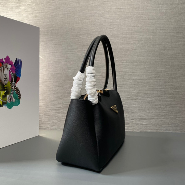 Pra*a leather handbag-28*18*11cm