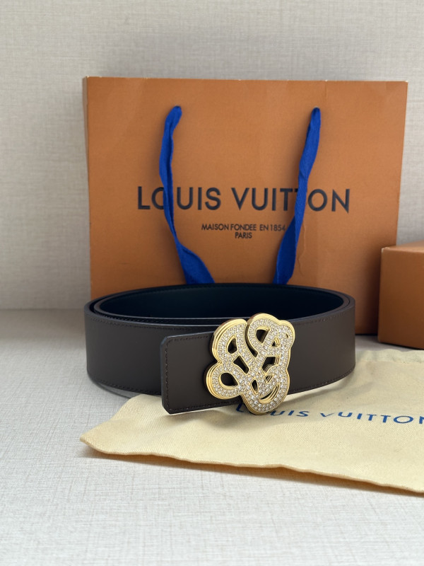 l0*is V*t0n belt