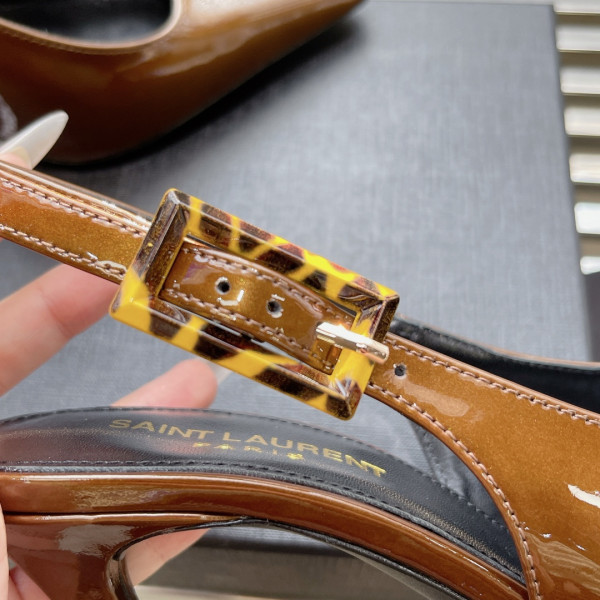 Sa**t Lau*nt heels