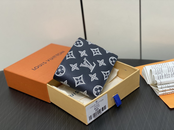 l0*is V*t0n multiple wallet-11.5*9*1.5cm