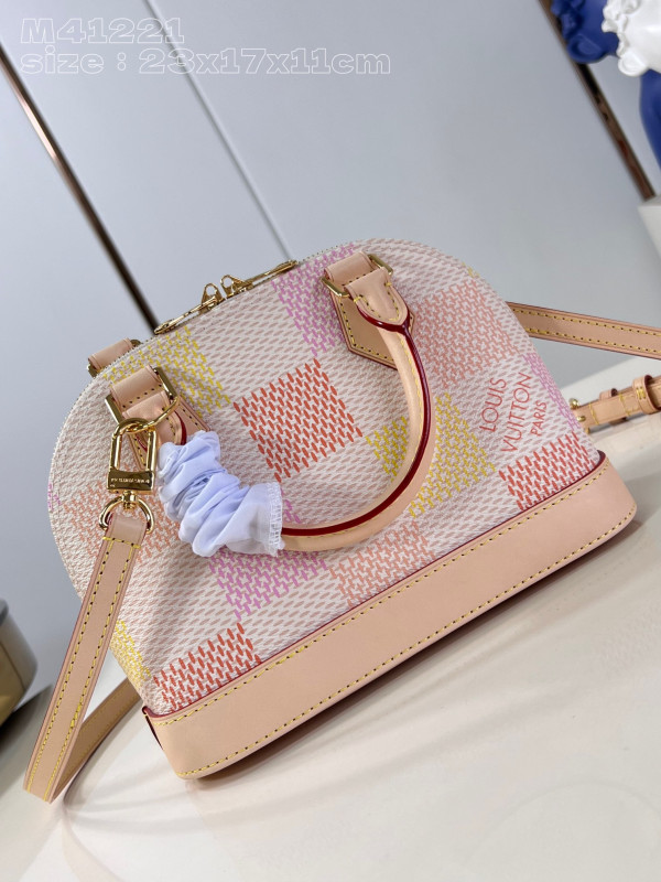 l0*is V*t0n alma bb-23.5*17.5*11.5cm