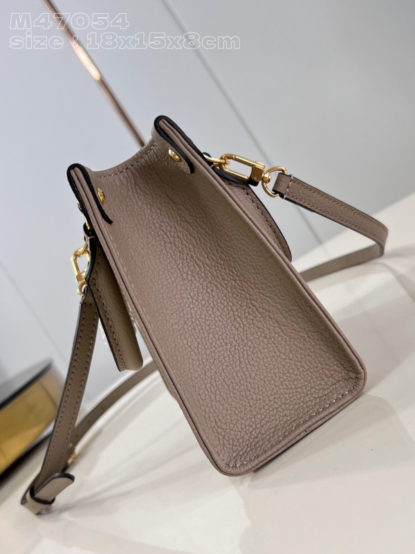 l0*is V*t0n onthego bb-18*15*8.5cm