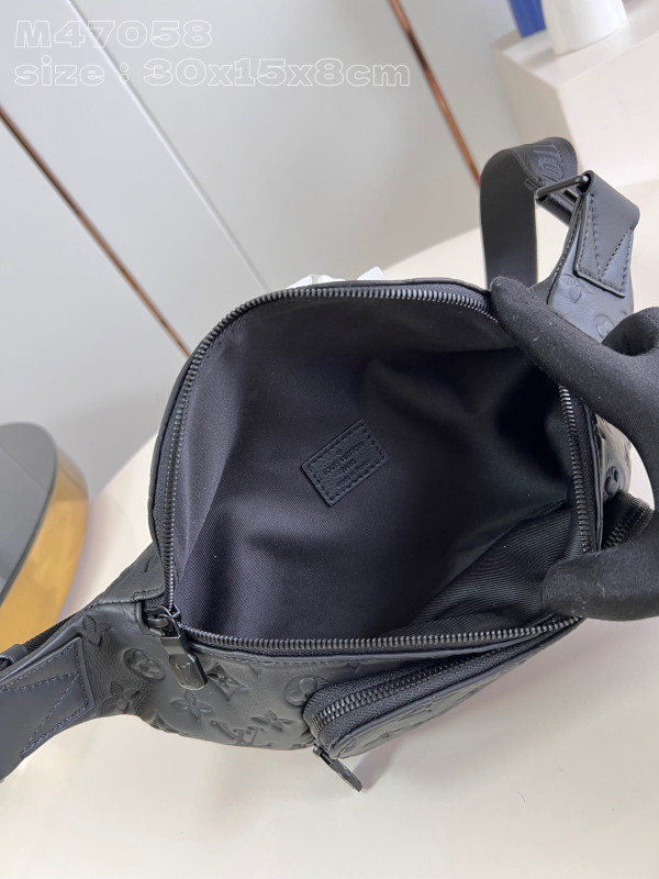 l0*is V*t0n rush bumbag-30*15*8cm