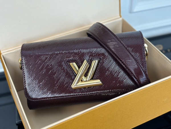 l0*is V*t0n twist-23.5*12*7 cm