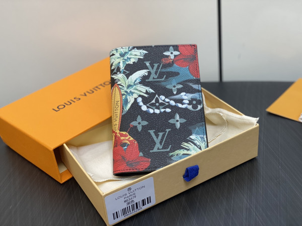 l0*is V*t0n passport cover-10*14*2.5cm