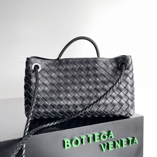bo*te*ga Ve*ne*ta small east-west andiamo-29*10*18cm