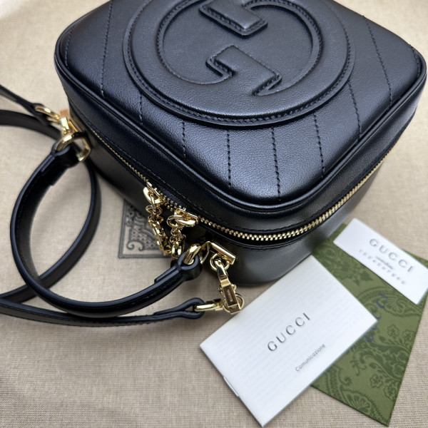 G*u*i blondie top handle bag