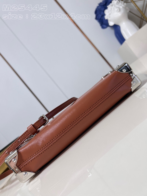 l0*is V*t0n slim trunk-23*12*4cm