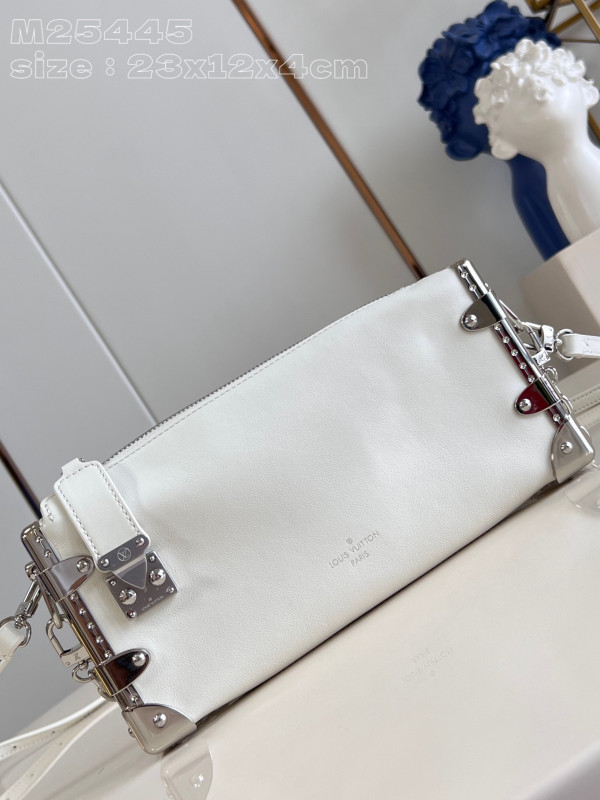 l0*is V*t0n slim trunk-23*12*4cm