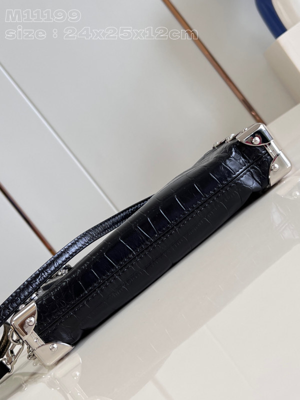 l0*is V*t0n slim trunk-23*12*4cm