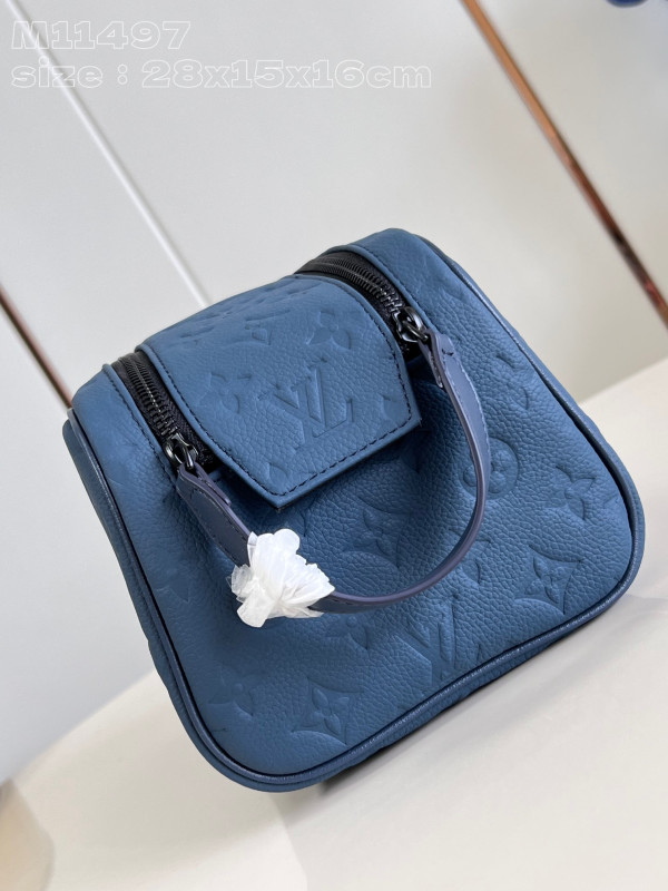 l0*is V*t0n locker dopp kit bag-23*13*12cm