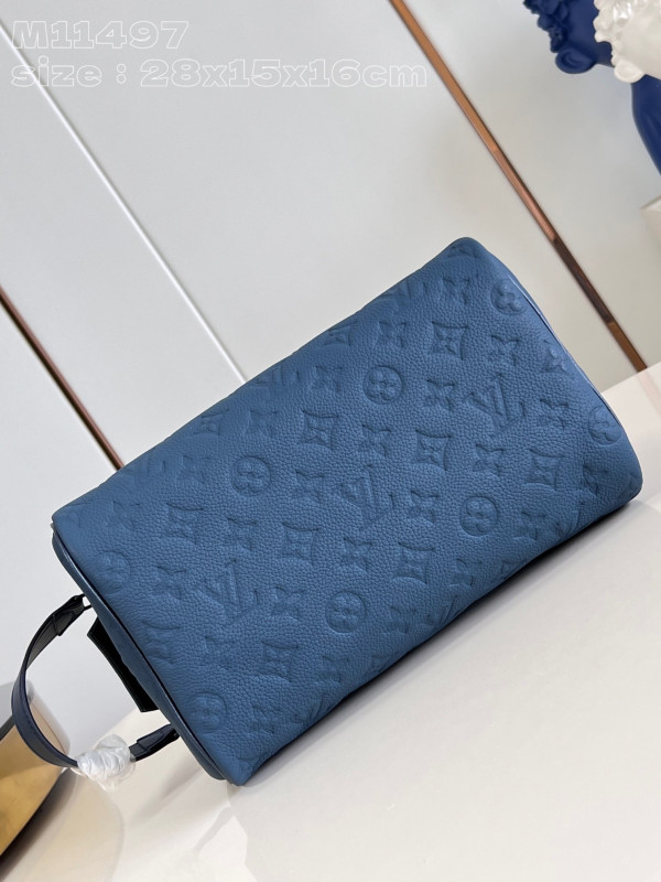 l0*is V*t0n locker dopp kit bag-23*13*12cm