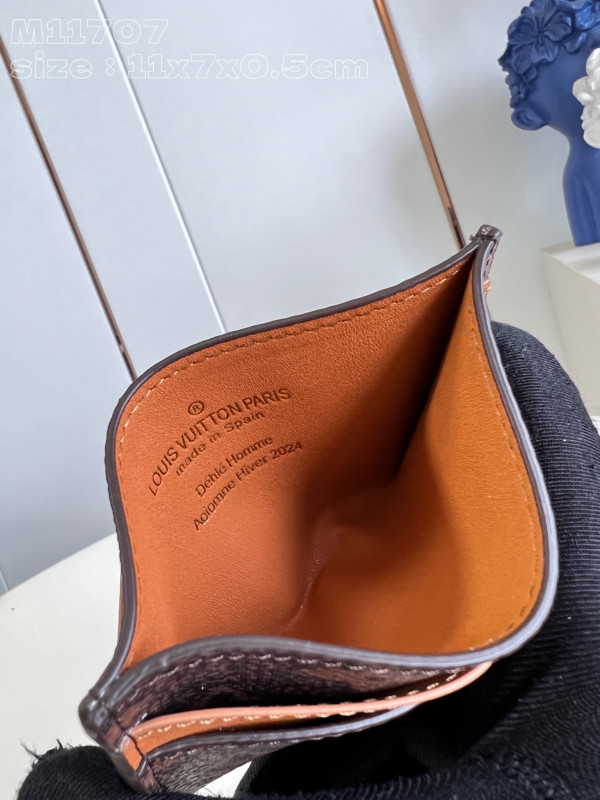 l0*is V*t0n card holder-11*7*0.5cm