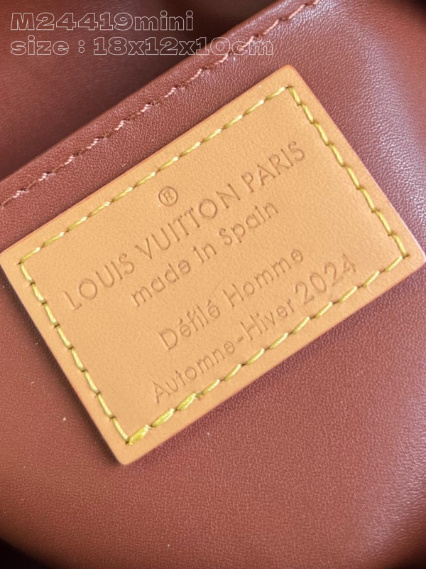 l0*is V*t0n speedy 18
